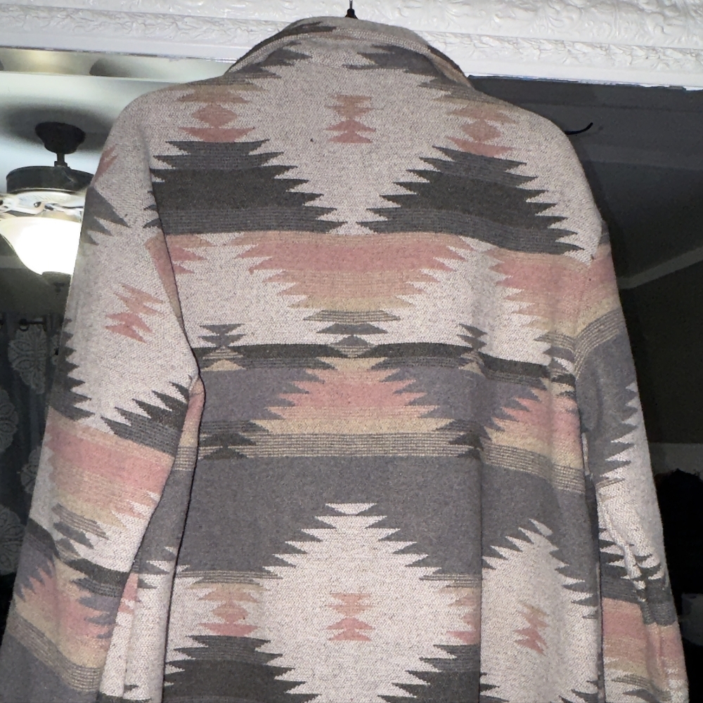 Southwestern Pattern Button-Front Shacket In Gray… - image 6
